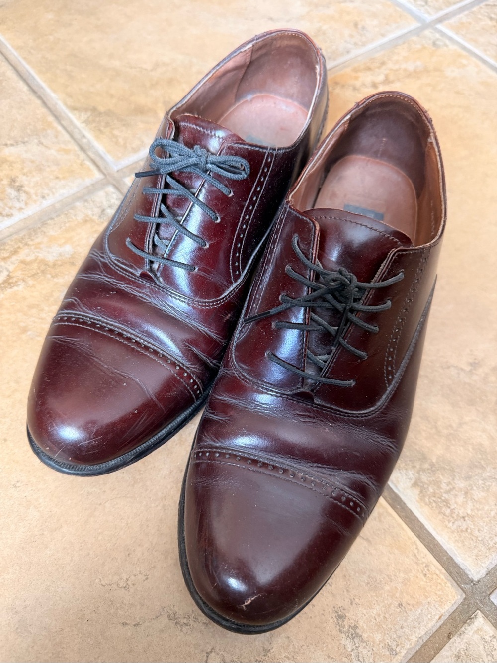 Bostonian Classics Burgundy Cap Toe Oxford Dress Shoes Men’s Size 9 Leather